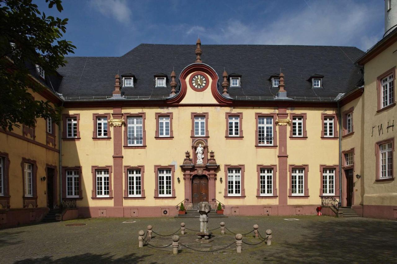 Kloster Steinfeld Gaestehaus Kall Exterior photo